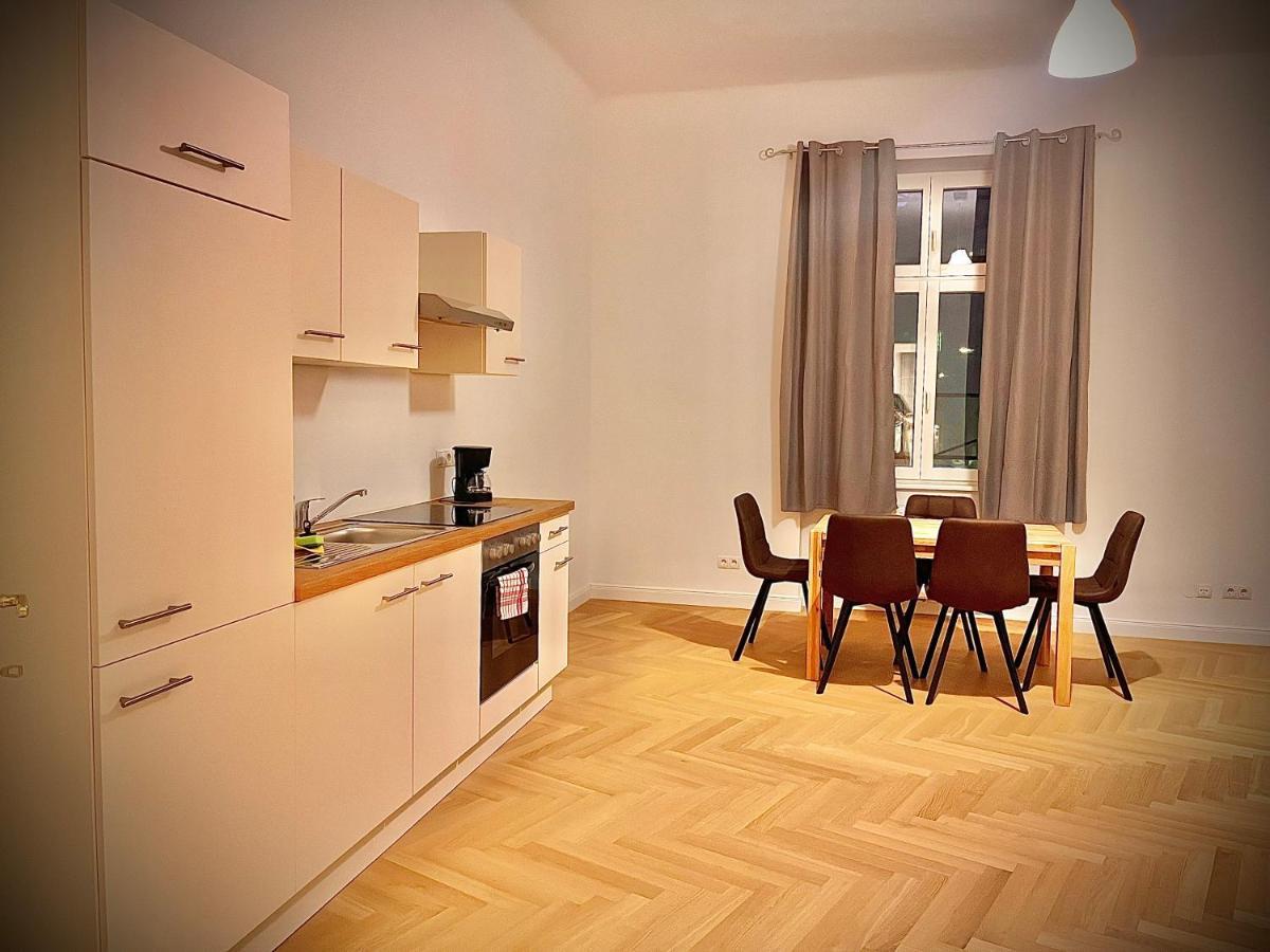 Wiedner Apartments Вена Экстерьер фото